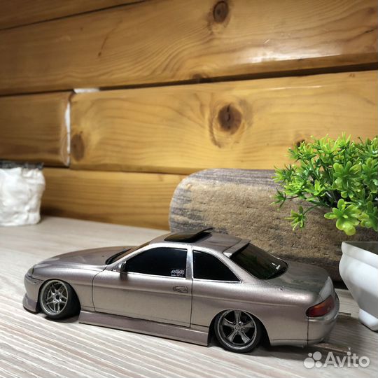 Сборная модель 1 24 Toyota Soarer Aoshima