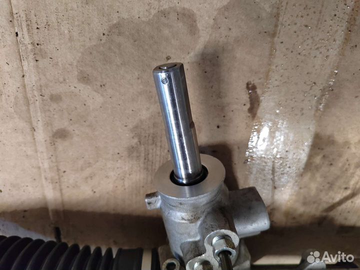 Рулевая рейка Citroen C4