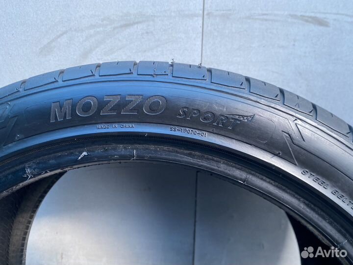 Duraturn Mozzo Sport 245/40 R18