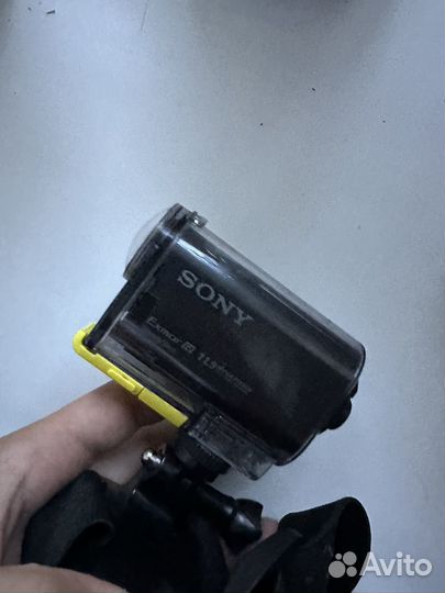 Экшен камера sony HDR-AS20