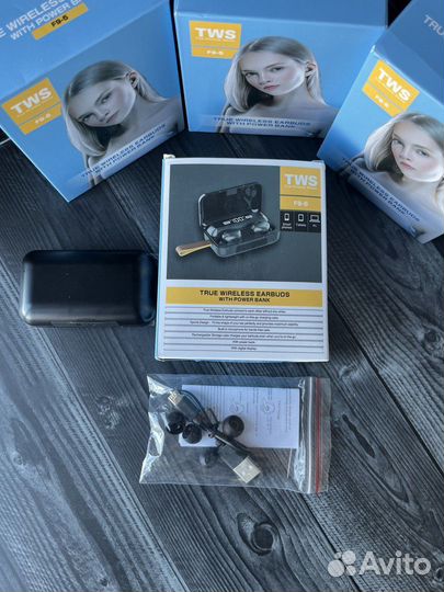 Беспроводные наушники блютуз F9 Новые