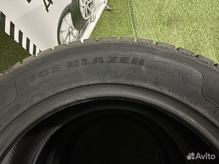 Sailun Ice Blazer Arctic EVO 225/60 R18 100T