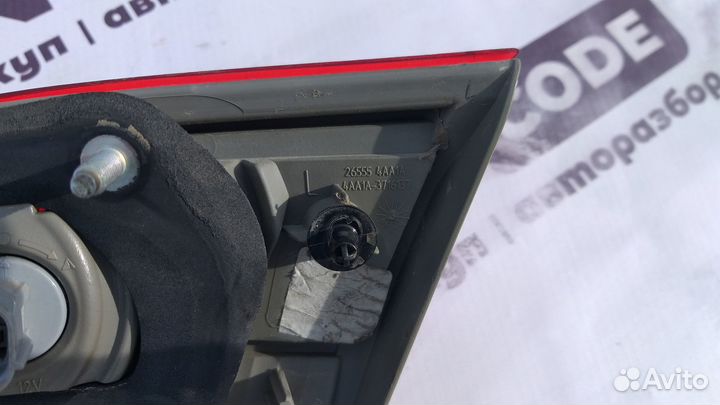 Фонарь в крышку багажника левый Nissan Almera 3