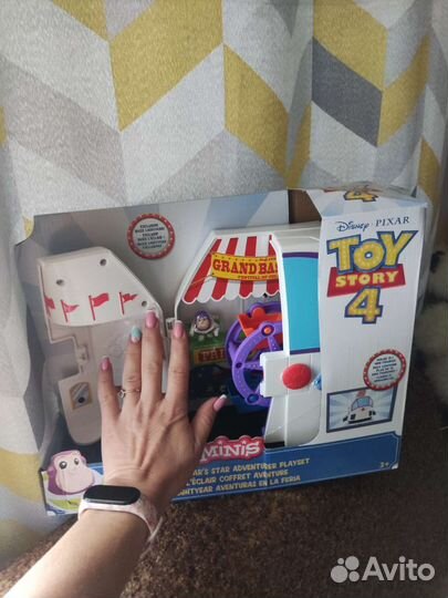 Toy Story,ракета и колесо обозрения