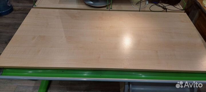 Письменный стол растущая парта Деми 120