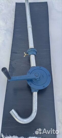 Ручной насос для перекачки масла и топлива