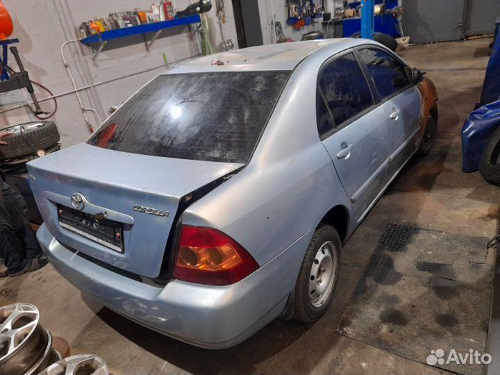 Toyota Corolla в разбор