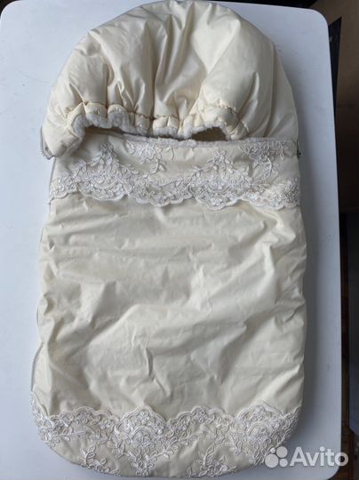 Продаю уголок на выписку