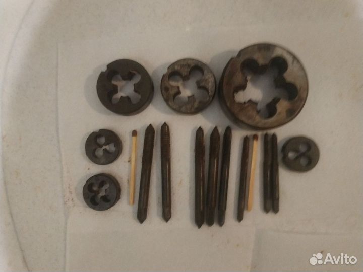 Метчики и плашки СССР