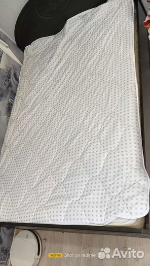 Кровать двухспальная