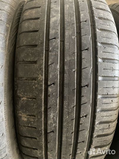 Nokian Tyres Hakka Blue 215/55 R17 98W