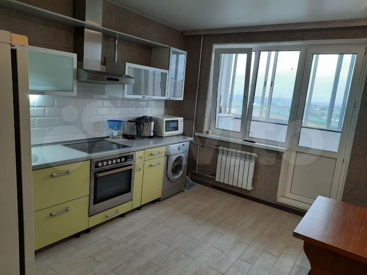 2-к. квартира, 58,1 м², 13/17 эт.