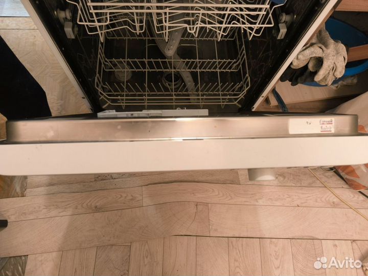 Посудомоечная машина indesit DFP2727