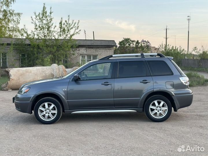 Mitsubishi Outlander 2.4 AT, 2007, 256 000 км