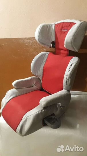 Детское автокресло + бустер 15 до 36 кг