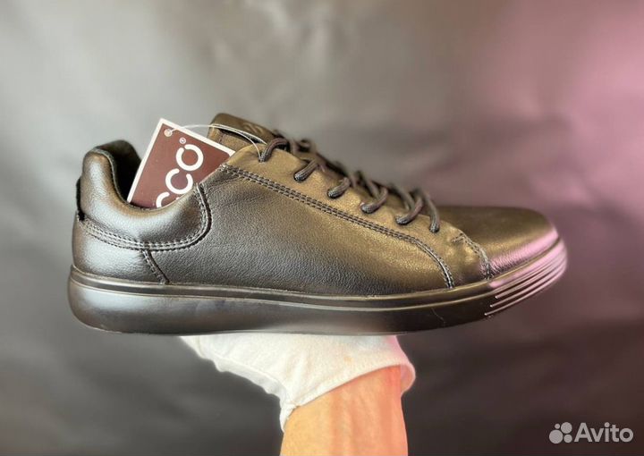 Кроссовки Ecco комфортные