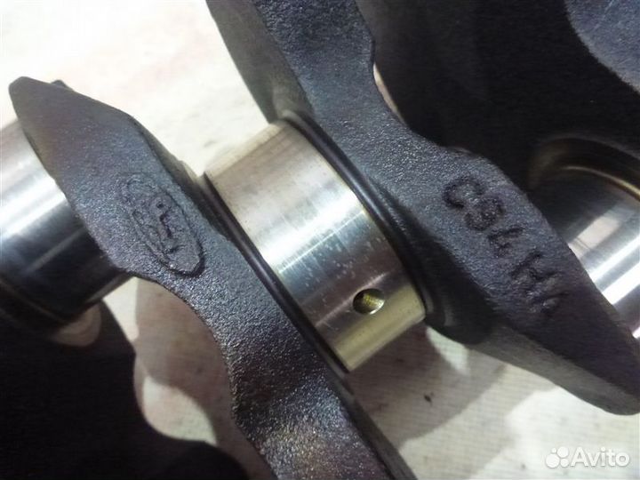 Коленвал Ford Focus DFW 2.0 2000
