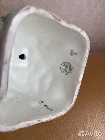 Статуэтка голубь