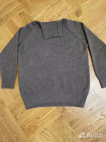 Пуловер новый
