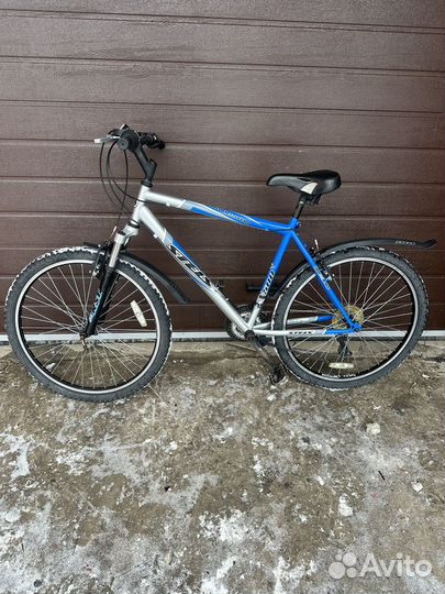 Велосипед фирменный спортивный forward 26