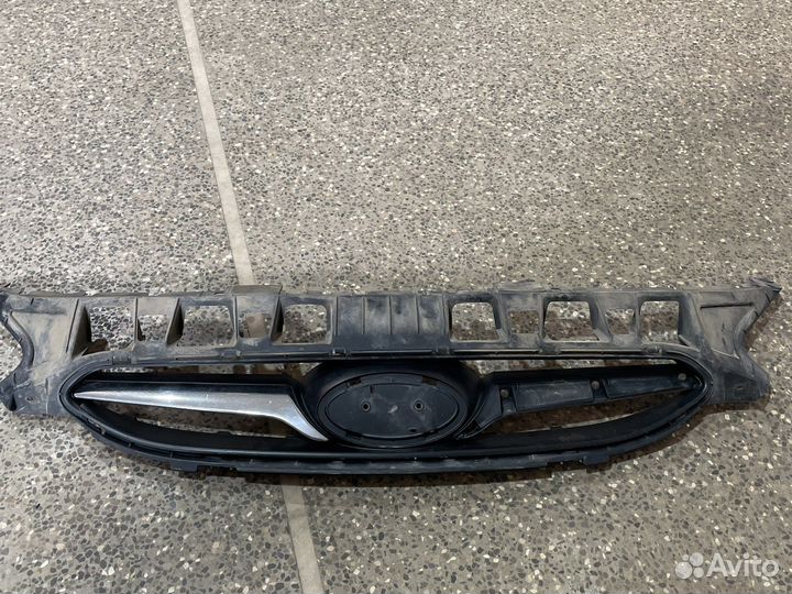 Решетка радиатора на hyundai solaris 1