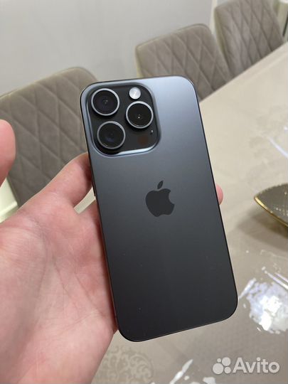 iPhone 15 Pro, 128 ГБ