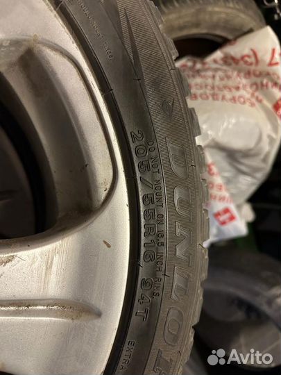 Dunlop SP Winter Ice02 205/55 R16