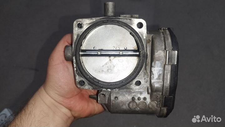 Дроссельная заслонка