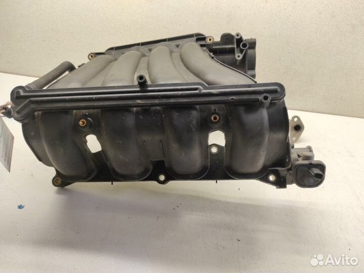 Коллектор впускной Nissan X-Trail NT31 MR20DE