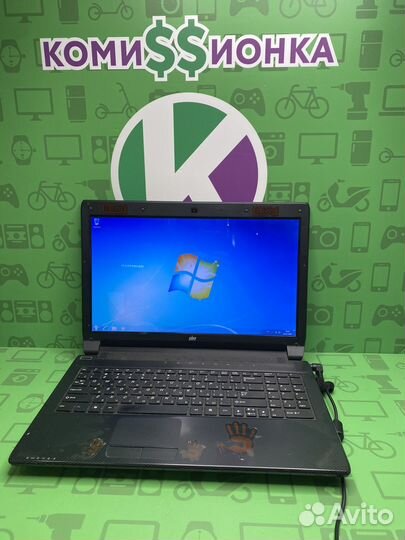 Ноутбук DNS A35FB i3/4/250