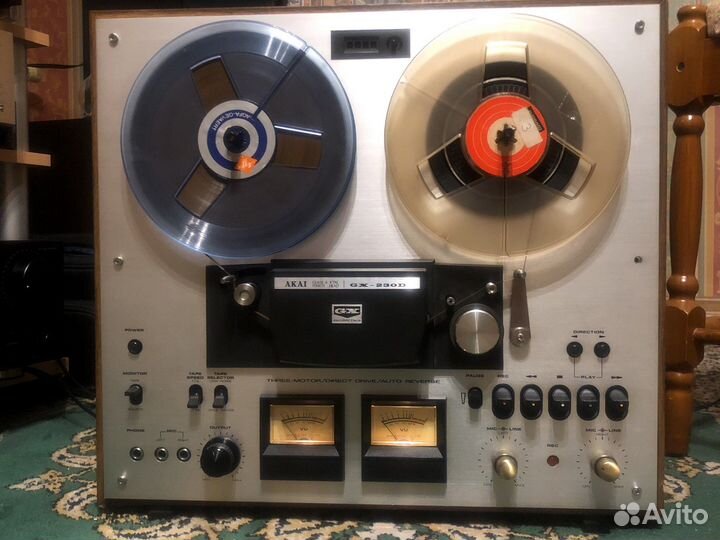 Катушечный магнитофон