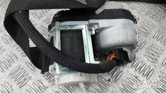 Ремень безопасности с пиропатроном сиденья передне