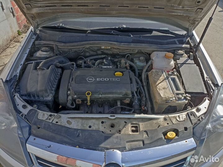 Opel Astra 1.8 AT, 2010, 220 000 км