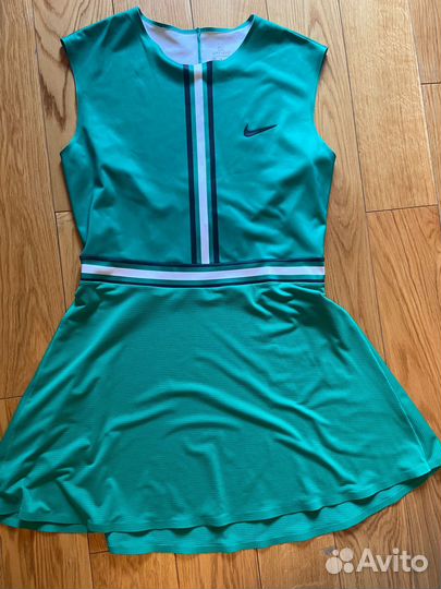 Теннисная одежда женская (М)
