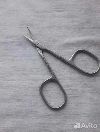 Профессиональный маникюрный инструмент