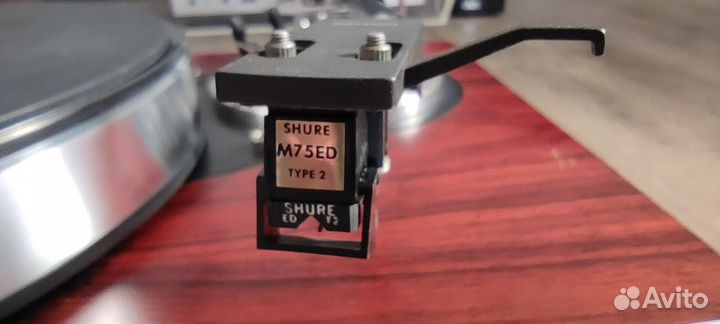 Проигрыватель винила luxman PD 310