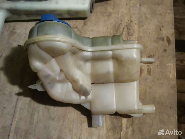 Расширительный бачок Audi A6 C6