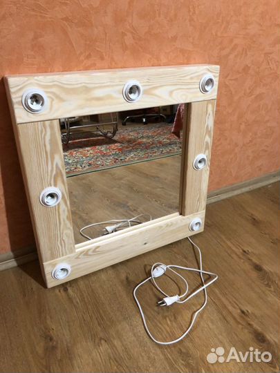 Гримерное зеркало