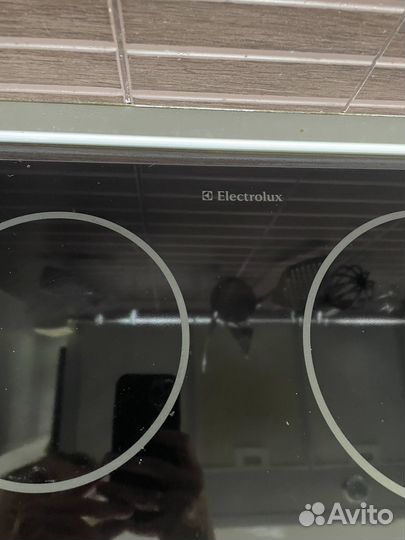Варочная панель электрическая electrolux