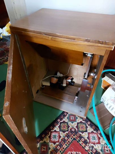 Швейная машинка чайка бу