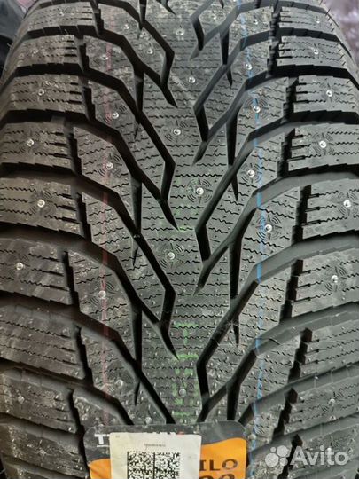 Tracmax X-Privilo S500 235/45 R18