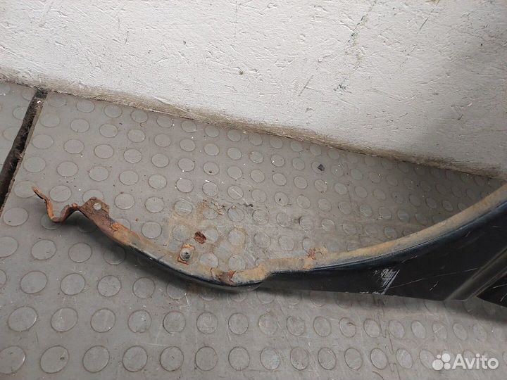 Крыло Nissan Elgrand, 1999