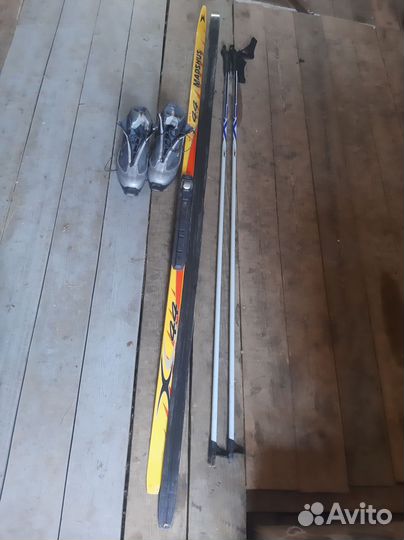 Беговые лыжи комплект взрослые 43 размер