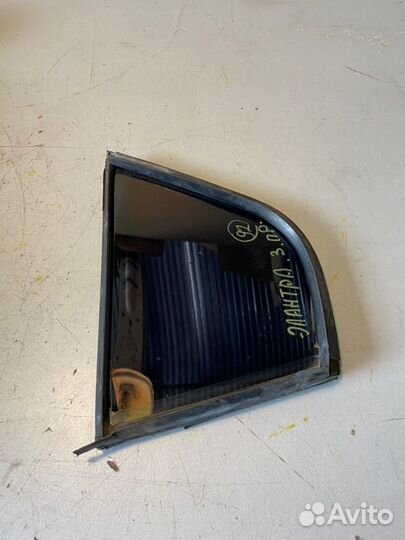 Форточка двери задняя правая Hyundai Elantra XD