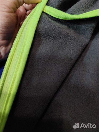 Новая Куртка ветровка для мальчика р.152