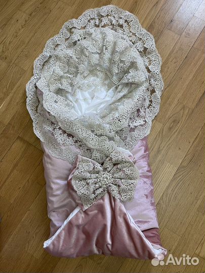 Конверт на выписку кружевной комплект в роддом