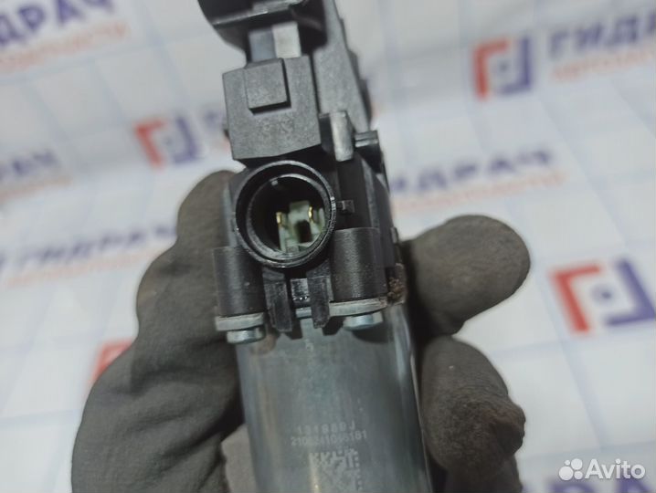 Моторчик стеклоподъемника передний левый Hyundai Tucson 82450N9000