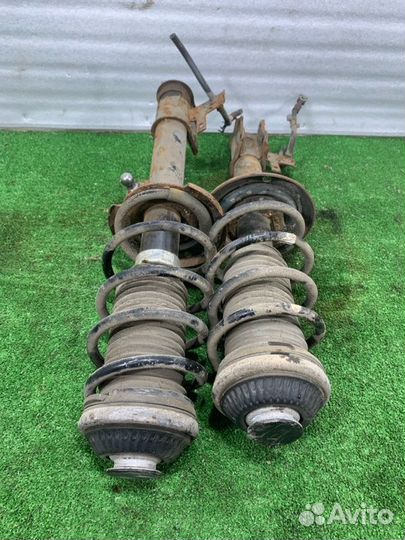 Стойка подвески передняя Opel Astra седан 1.8