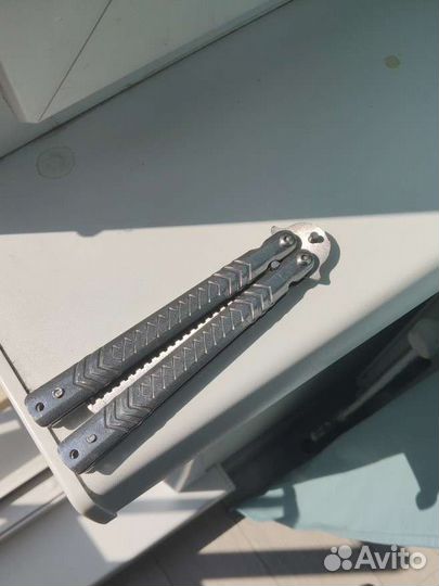 Тренировочный нож бабочка расческа