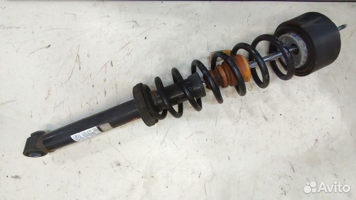 Амортизатор подвески Cadillac CT6, 2017